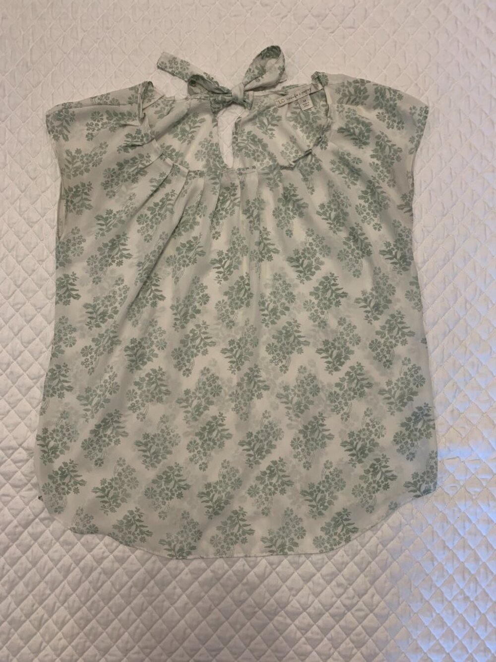 Women's Lauren Conrad Pleated Scoop-neck Blouse M